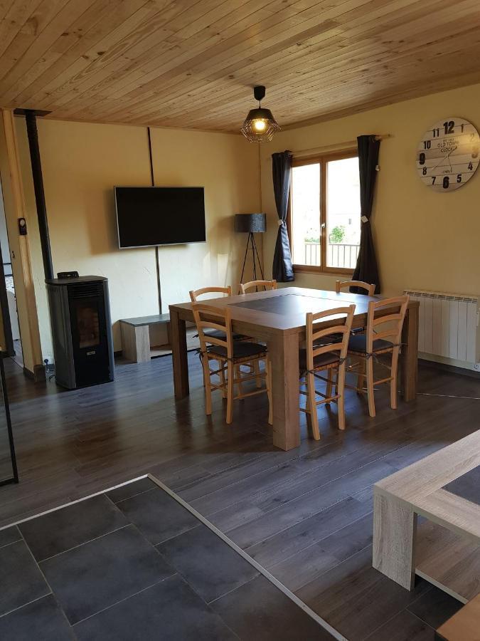 Villa maison indépendante à Saint-Amand-en-Puisaye Extérieur photo